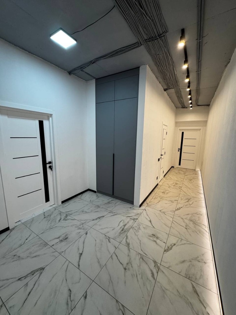 продажа двухкомнатной квартиры номер A-174690 в Приморском районе, фото номер 15